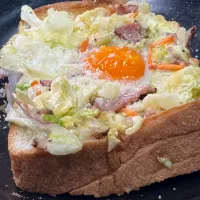 朝ゴパン😁💓キャベツたまトースト🍞| 🐧ペンギン2さん