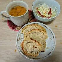2025/05/25の朝昼兼用食事メニューは、自家製イギリスパンセット|Tarou  Masayukiさん