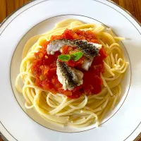 トマトとクロダイのパスタ| カドラさん