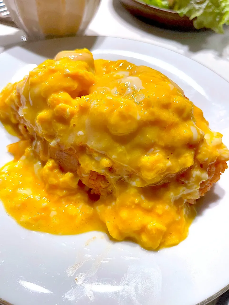 とろとろオムライス🍅🍳🍚|りょうさん