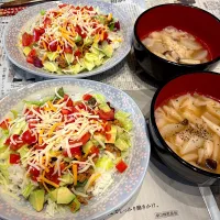 タコライス😋| すかラインさん