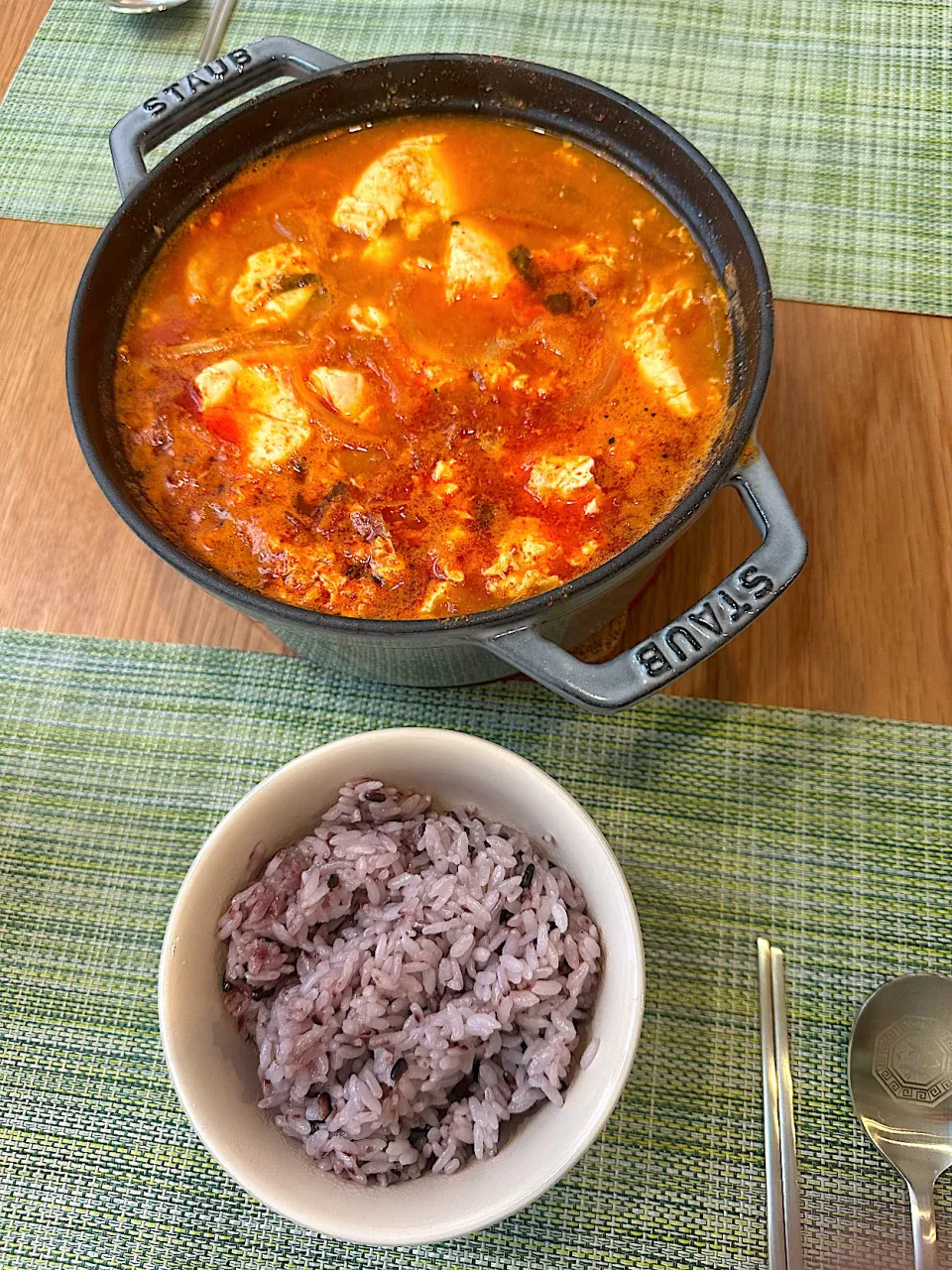 お久しぶりのおうちご飯　スンドゥブ定食🇰🇷|BUBUさん