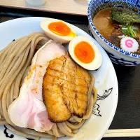 松戸富田製麺　特製つけ麺|ももみさん