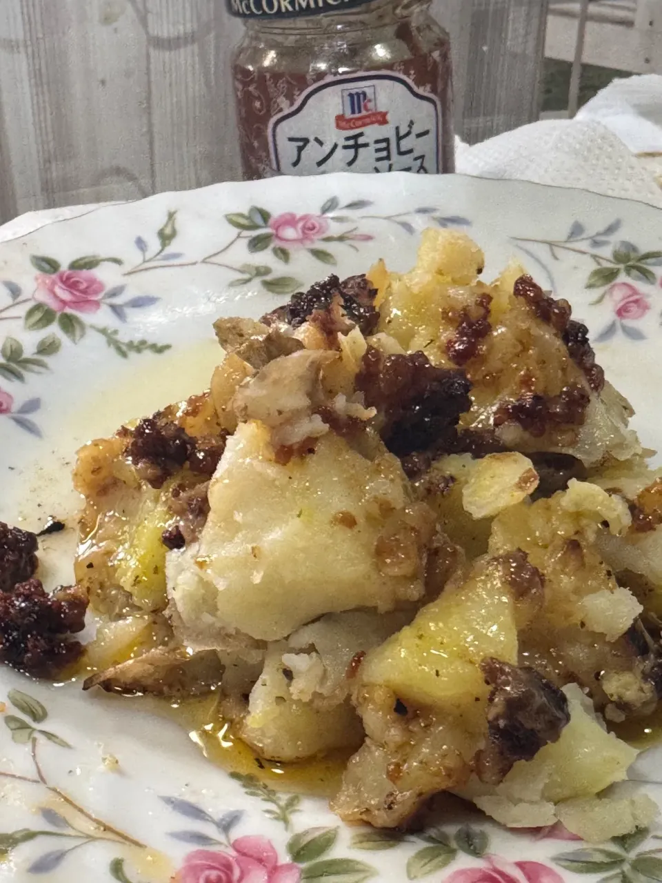 由美さんの料理 『世界の食卓探検隊』アンチョビガーリックポテト🧄|🐧ペンギン2さん