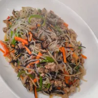 しらたきとひじきとゴボウの炒めもの|マイケルの料理さん