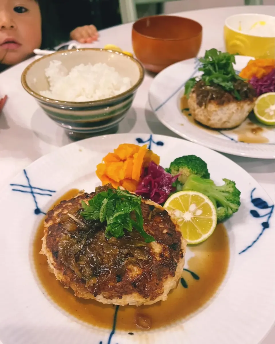 鶏胸肉の照り焼きハンバーグ|ichikayaさん