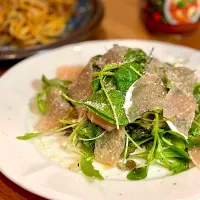 ミックスリーフと生ハムのサラダ🥗|ふくすけ食堂さん