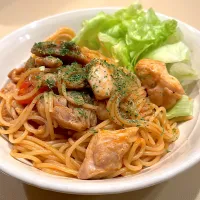 チキンとトマトのパスタ|たけさん