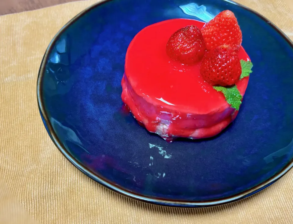 野良いちごとチョコレートのムース|きいろさん