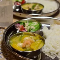 なんでも入れちゃうグリーンカレー|うにんぱすさん