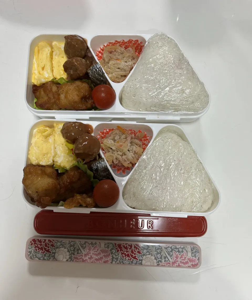パパ弁・母弁☆おにぎり（梅）☆切り干し大根☆卵焼き☆ミートボール☆唐揚げ☆プチトマト☆鮭|Saharaさん