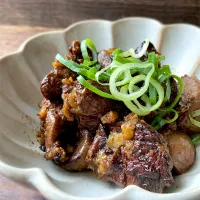 鶏レバーのにんにく塩糀味噌バター醤油炒め|9421beruさん