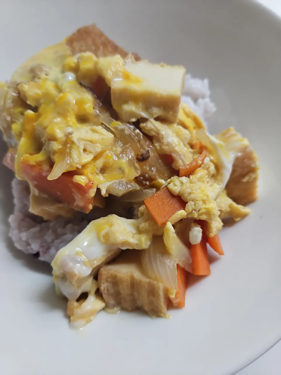 ☆昼☆厚揚げでかさ増しカツ丼(笑)|ｼｮｺﾗさん