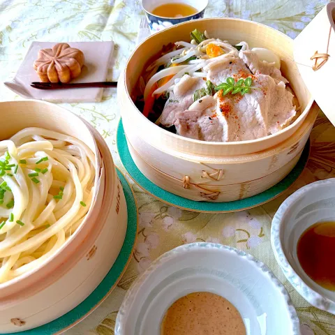 「ヤマサ まる生ぽん酢」を使ってみたSnapdishの料理・レシピ写真:蒸籠蒸しで麺ランチ