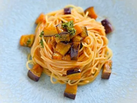 冷製　ナスのガーリックトマトパスタ|ヤマサ醤油公式アカウントさん