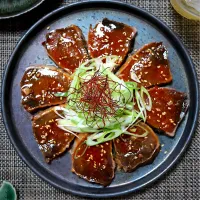 カツオのタタキ　コチュジャン味