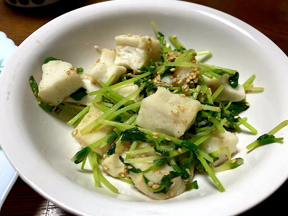 豆苗とはんぺん炒め|はっちぃさん