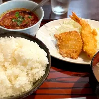 牛すじ煮込み定食|ももみさん