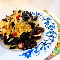 四川風 麻辣新玉ねぎキクラゲ和え|Emeiさん