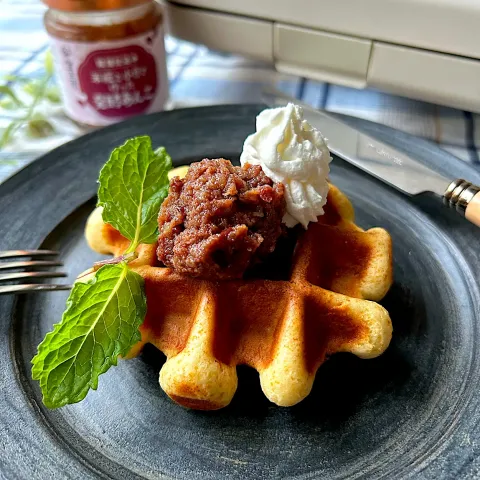 「ワッフル＆ホットサンドベーカー（VWH-600）」を使ってみたSnapdishの料理・レシピ写真:あんクリームワッフル💛