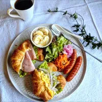 クロワッサンサンド🥐| 瑞さん
