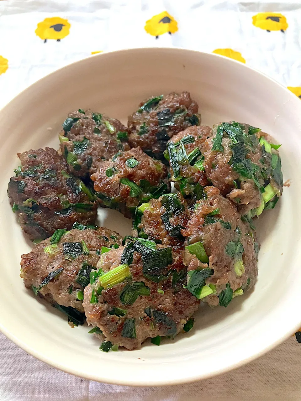 ニラ入りミニハンバーグ|KAORUNSHEEPさん