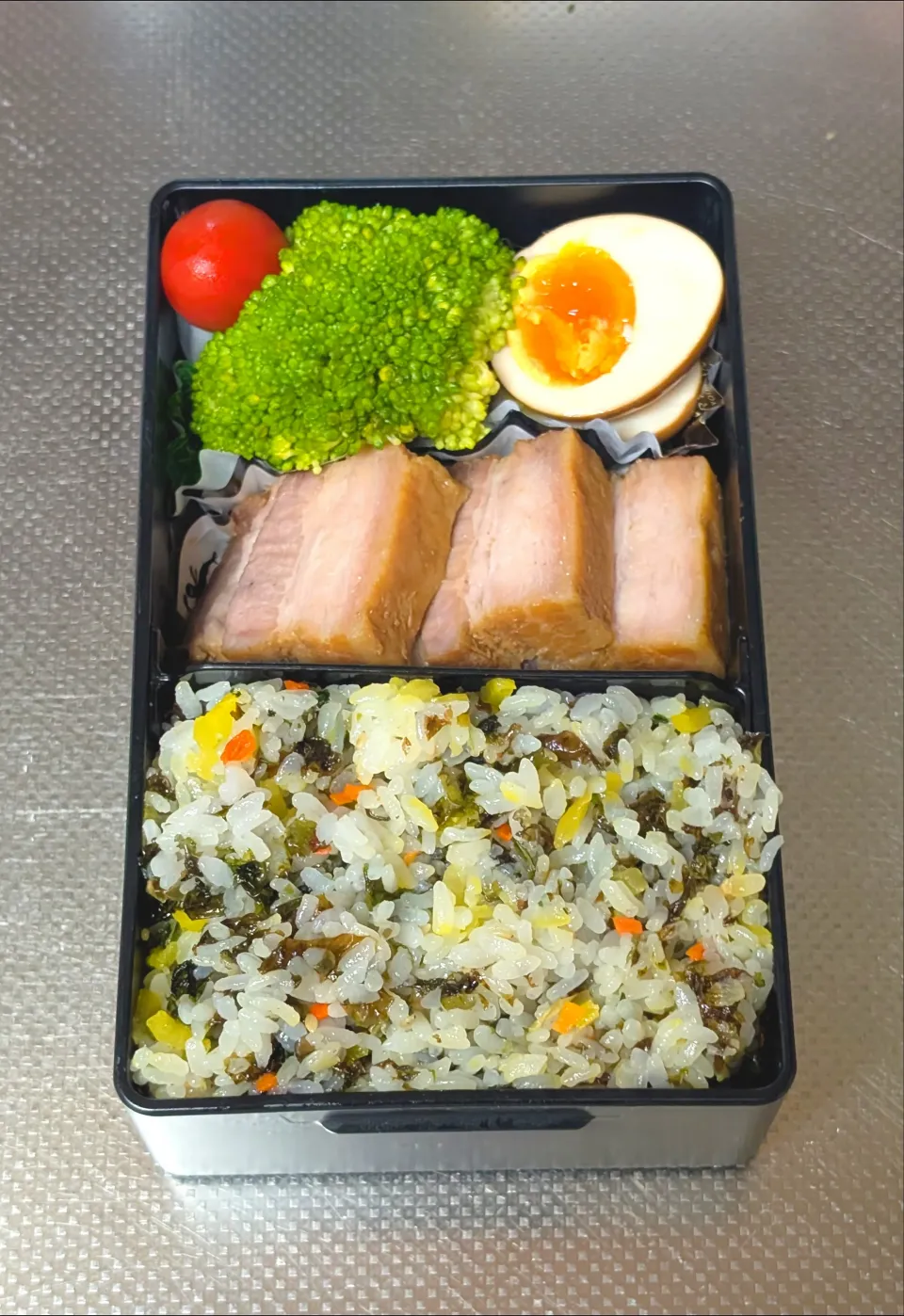 煮豚&煮卵とチュモッパ（握らず）弁当|黒川克博さん