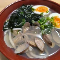 アサリワカメうどん|ばっしゃんさん