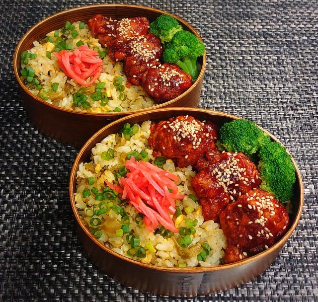 母とムスコのラブラブおソロ 高菜チャーハン ヤンニョムチキン弁当