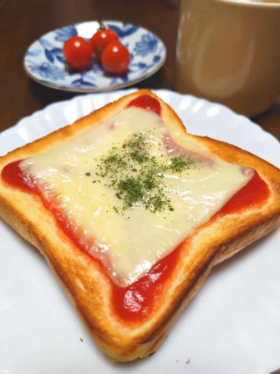 今朝の朝ごパン|macchinaさん