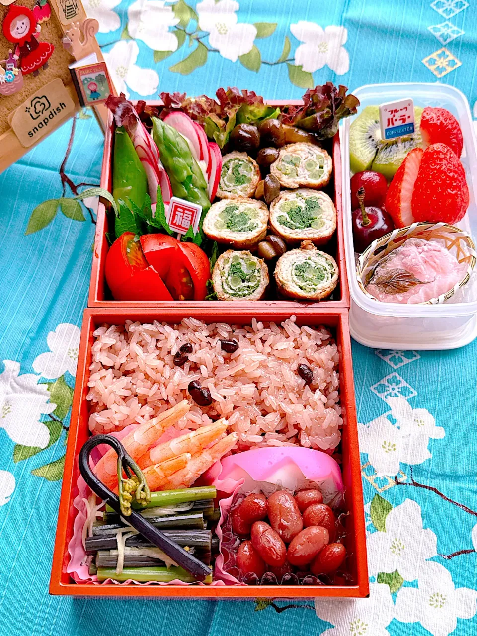 2025/05/30 赤飯と山菜肉巻きのお弁当|Blueberry🫐さん