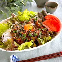 カツオのみそユッケサラダ🥗|Miki (^_−)−☆さん