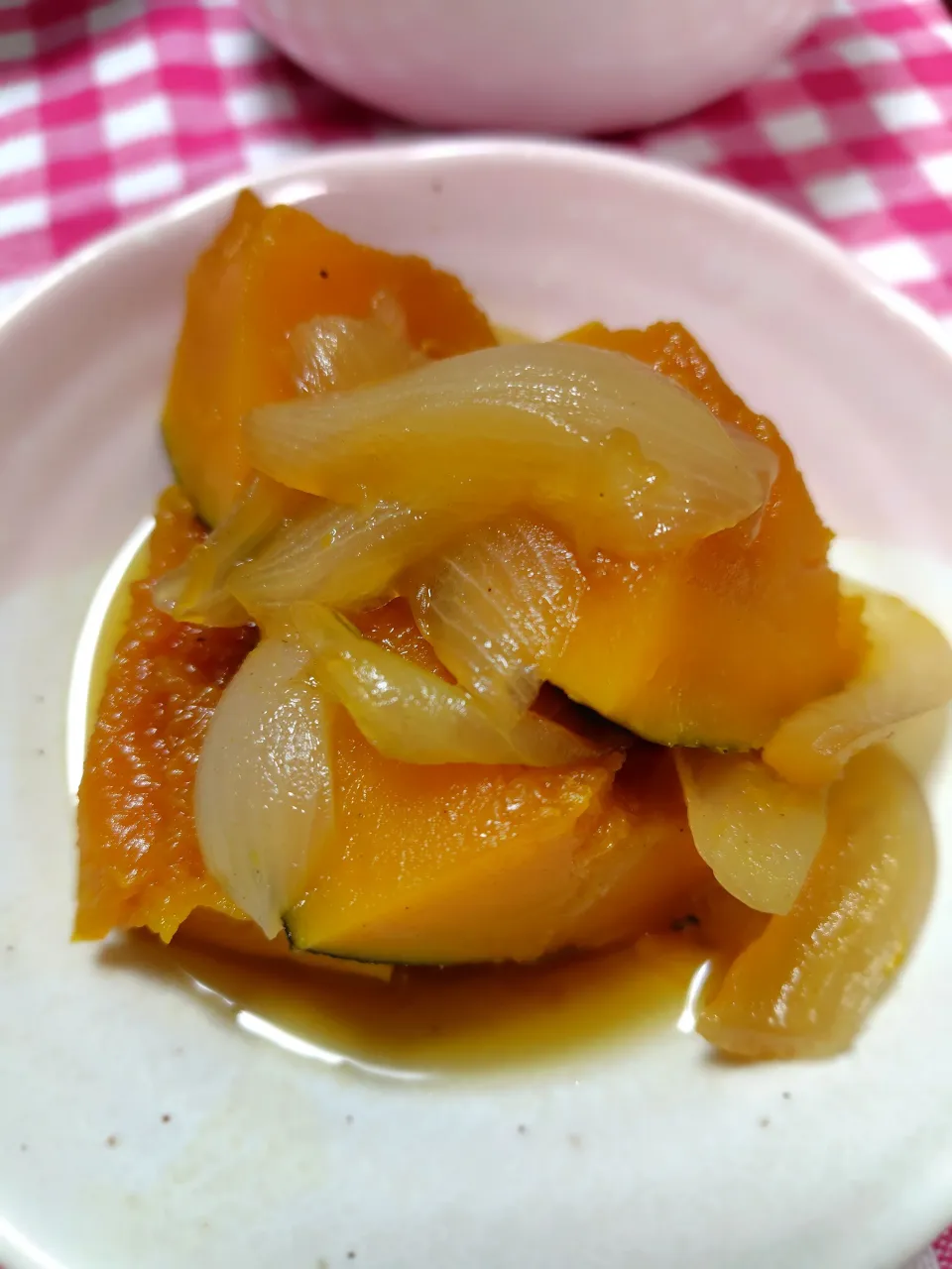 かぼちゃと新玉ねぎの煮物|藤さんちのごはんさん