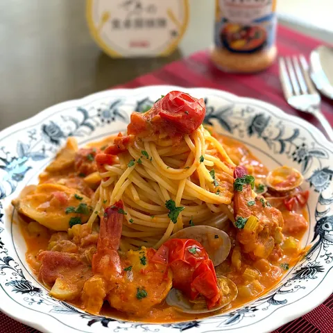 「ＭＣ　ブイヤベースの素」を使ってみたSnapdishの料理・レシピ写真:由美さんの料理 『世界の食卓探検隊』魚介たっぷりのチョッピーノのリメイクパスタ🇮🇹