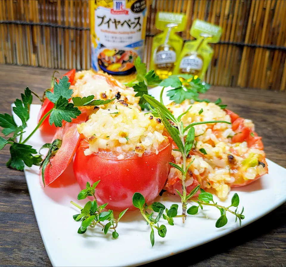 🌏『世界の食卓探検隊』🇮🇹イタリア料理
【🇮🇹トマトとお米のリピエノ】|ayaさん