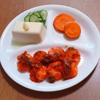 きゅうりの酢の物、冷奴、にんじん、おうちエビチリ|ナナさん