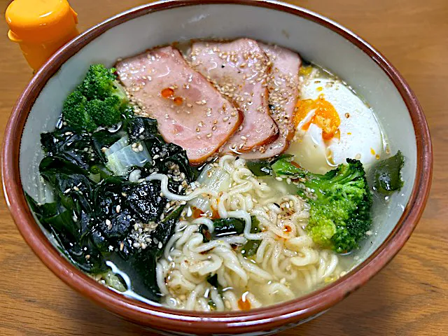 サッポロ一番塩ラーメン🍜❗️( ◠‿◠ )✨|サソリさん