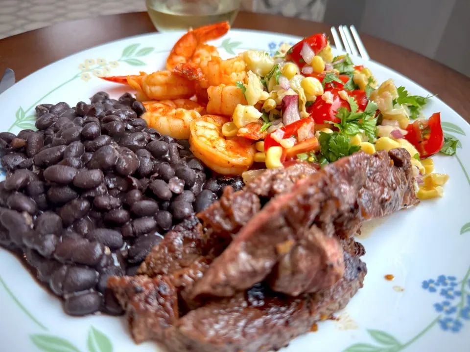 Surf and Turf|Laki Maikaʻiさん