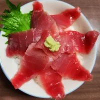 まぐろ丼|ひろにぃさん