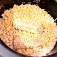 とうもろこしご飯🌽|チョコさん