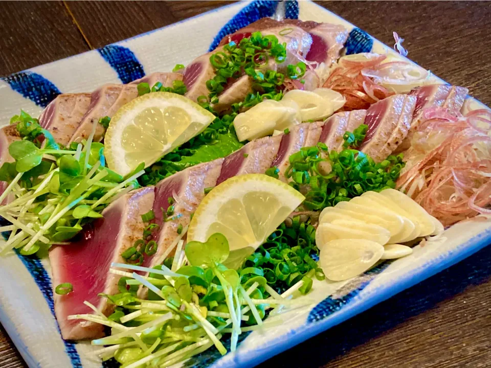 和歌山けんけん鰹？の「かつおたたき」|mottoさん