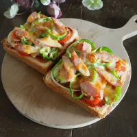 ピザトースト