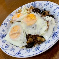 目玉焼き焼きそば|パムさん