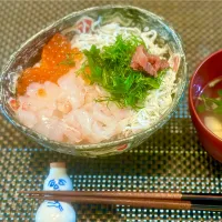 三色丼| にゃあ（芸名）さん