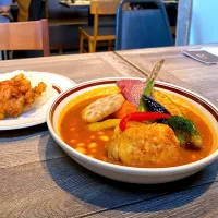 野菜たっぷり　チキンとザンギのスープカレー| すいかみかんさん