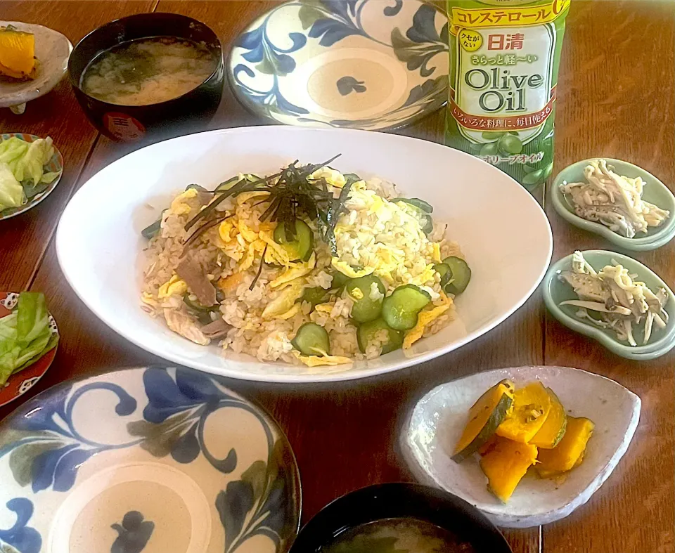 晩ごはん♯鯖ときゅうり🥒の混ぜ寿司♯きのこのアヒージョ|小松菜さん