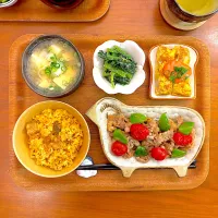 アルモンデおぼんごはん
