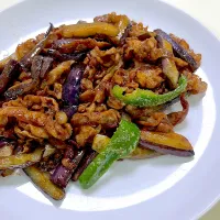 茄子と豚バラの甘味噌炒め！| ikumonさん
