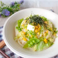 新玉ねぎと春キャベツたっぷり✾
味噌バターコーンうどん|ゆずぽんさん