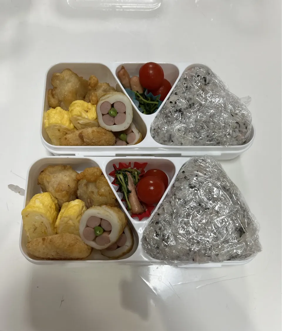パパ弁・母弁。☆花ちくわ☆プチトマト☆明太マヨフライ☆唐揚げ☆卵焼き☆豆苗とポークビッツの炒め物☆おにぎり|Saharaさん